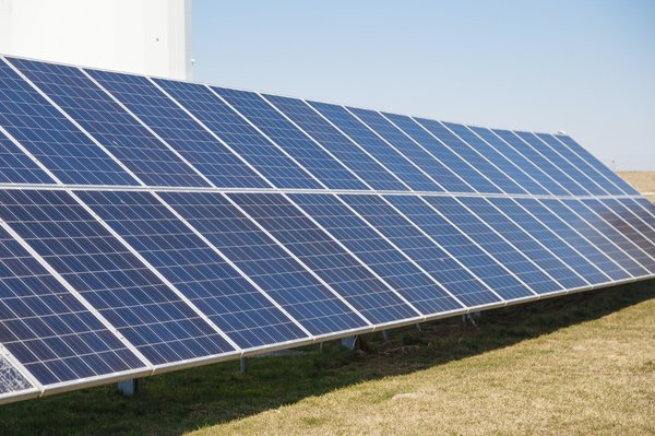 Quels sont les avantages des panneaux photovoltaïques ?