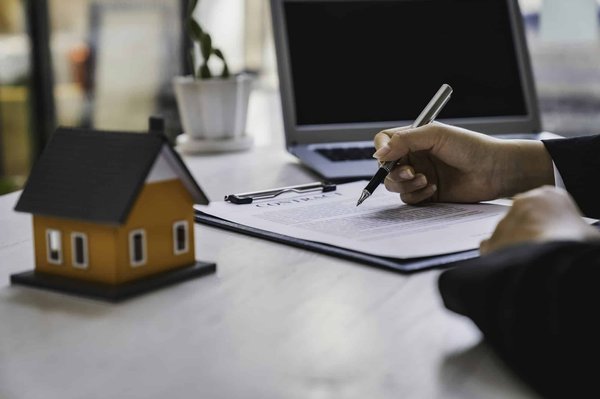Courtage en travaux : comprendre son fonctionnement et ses avantages